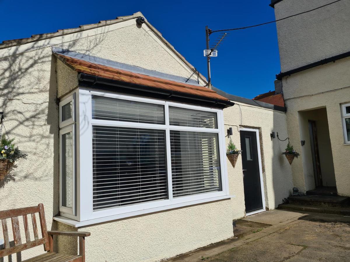 No 3 King Street And Snug Apartment Seahouses